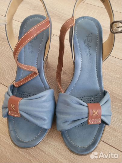 Босоножки Respect 37