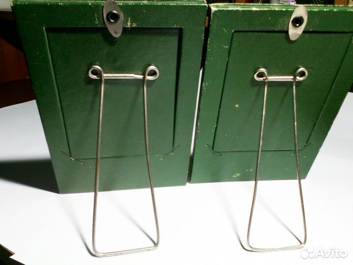 Рамки для фото винтажные. Цена за обе