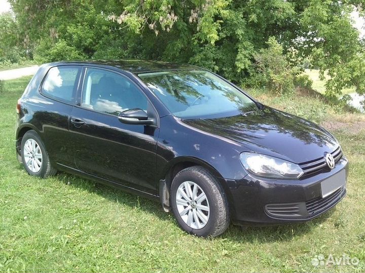 Volkswagen Golf 1.6 МТ, 2011, 200 000 км