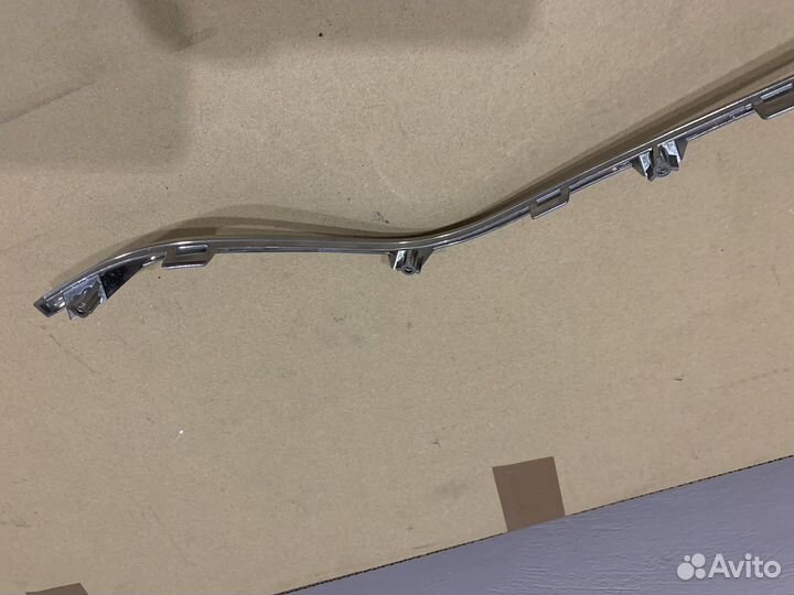 Renault sandero stepway 2 (18-21) молдинг решетки