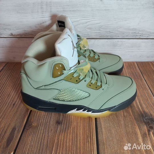 Кроссовки Air Jordan 5 Trophy Room SP