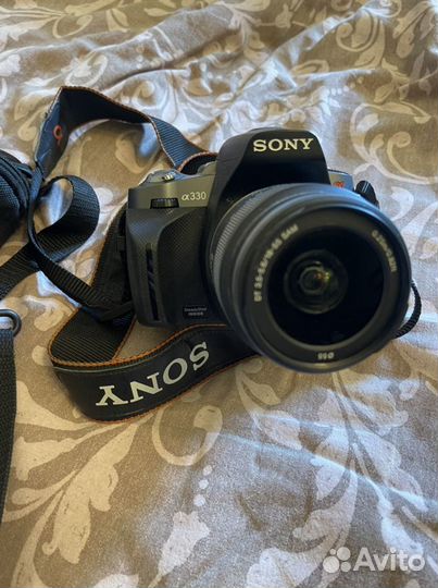 Зеркальный фотоаппарат Sony alpha 330