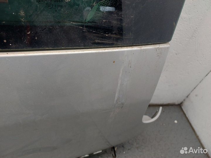 Крышка багажника Peugeot 807