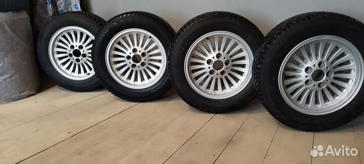 Зимние колеса 215/60 р16