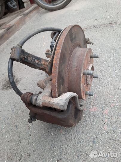 Ступица передняя левая сузуки вагон р+