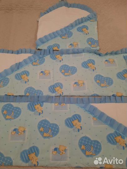 Бортики в кроватку