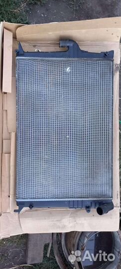 Радиатор охлаждения двигателя LADA ларгус