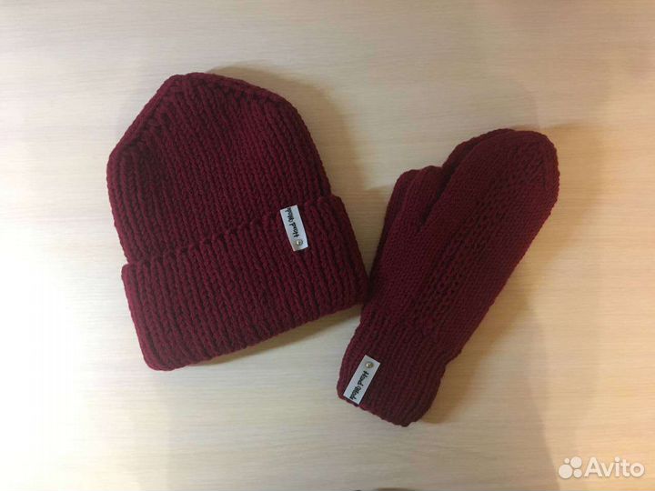 Шапка женская вязаная ручная работа