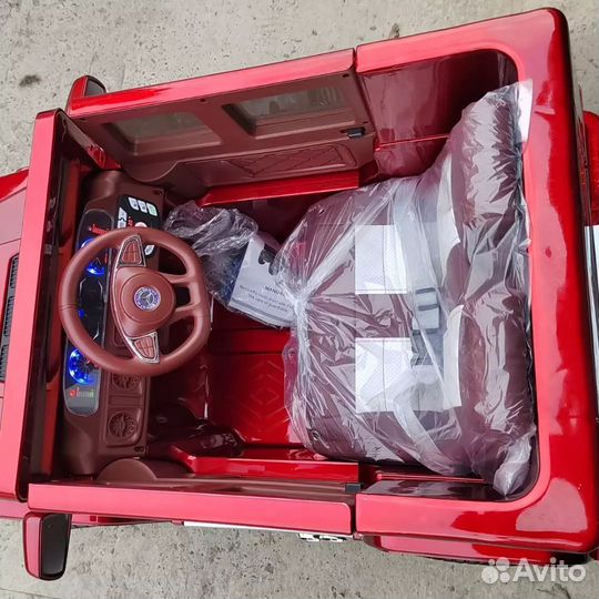 Детский электромобиль новый