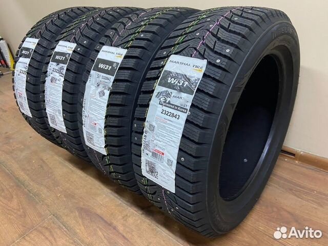 Kumho WinterCraft Ice WI31 215/65 R16 98T