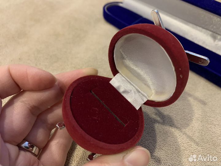 Подарочные коробки для ювелирных изделий Футляр