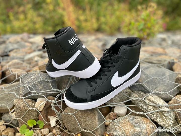 Кроссовки nike blazer