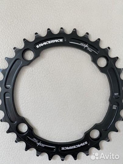 Передняя звезда 32T Raceface