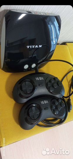 Игровая приставка титан