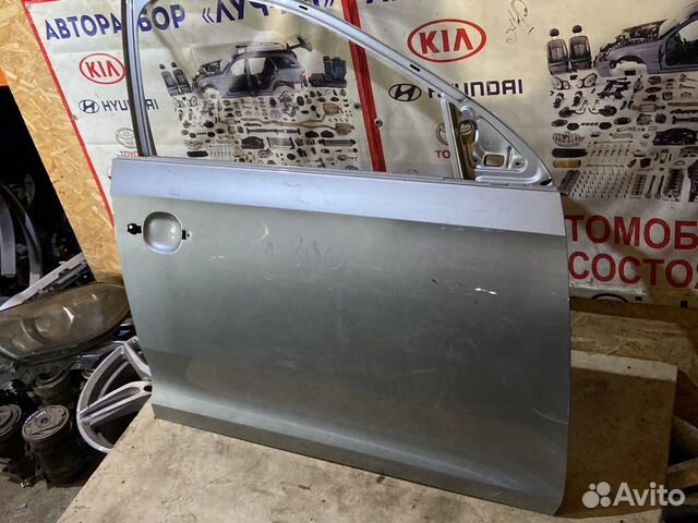 Передняя правая дверь Volkswagen Polo