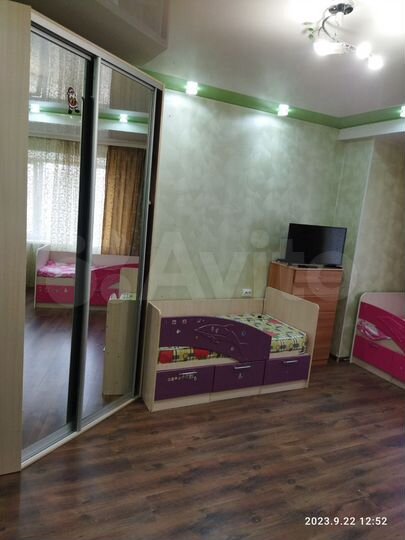 2-к. квартира, 61 м², 2/5 эт.