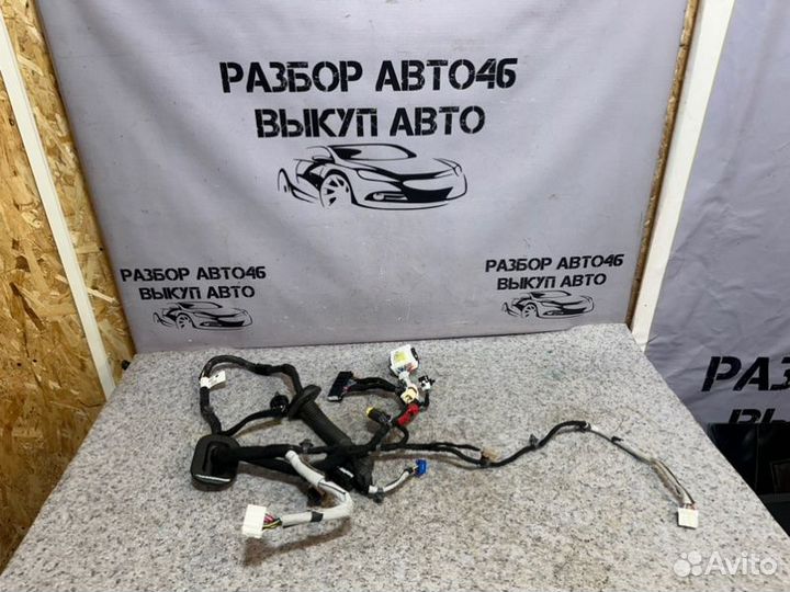 Проводка двери задняя левая Genesis G90 2021