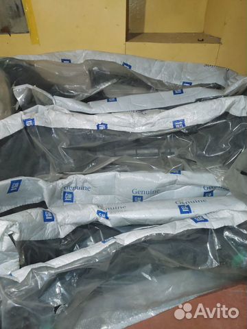 Задний бампер Chevrolet Aveo T300 95978888