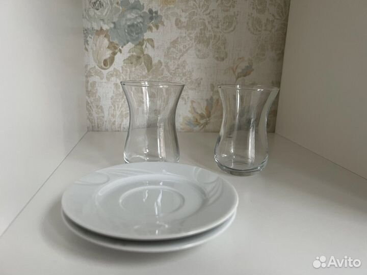 Туpeцкие стаканы аpмуды для чая с блюдцем