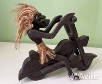 Деревянные статуэтки