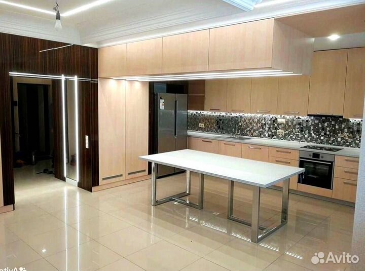 Кухонный гарнитур 