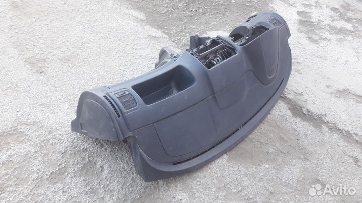 Skoda Fabia - торпедо