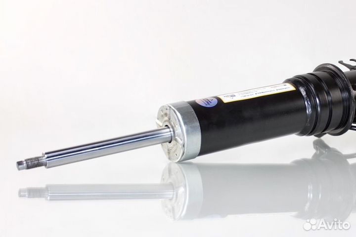 Амортизатор для Volkswagen Touareg I Передний левый