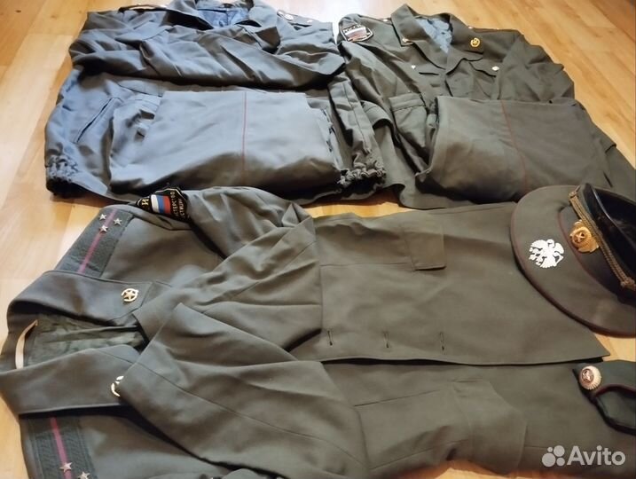 Офицерская форма РФ 2000х. Китель, куртки, брюки