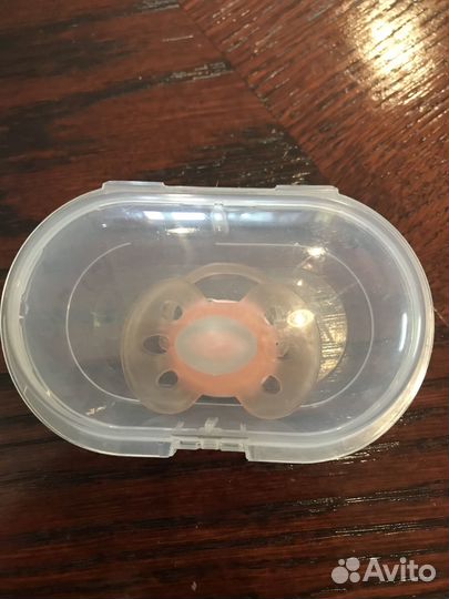 Пустышка philips avent 6-18 мес новая