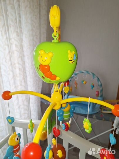 Мобиль на кроватку+ коврик