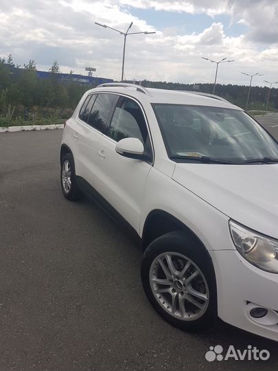 Volkswagen Tiguan 2.0 AT, 2010, 250 000 км