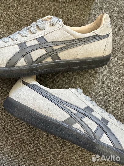 Кроссовки asics tiger tokuten grey оригинал