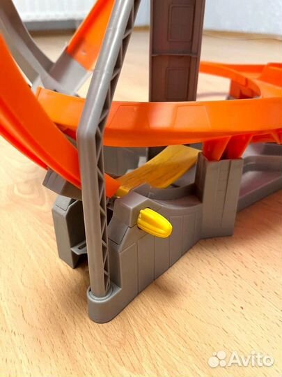 Трек и трасса Hot Wheels