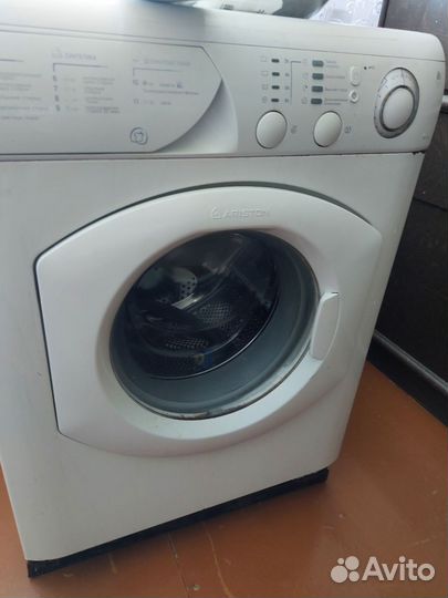 Холодильник и стиральная машина б/у