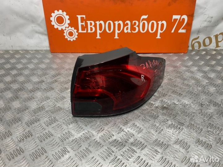 Фонарь задний правый Opel Zafira C P12 2012Г