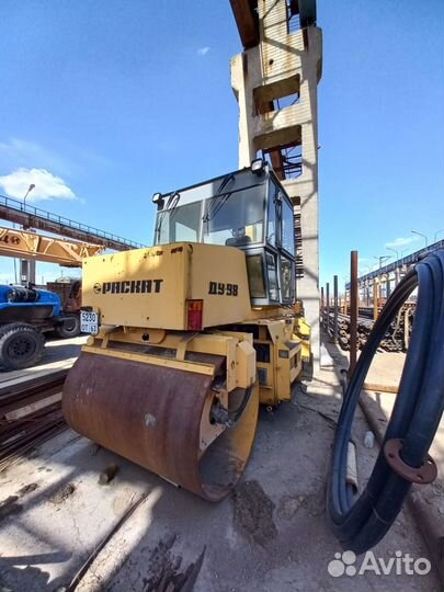 Дорожный каток Раскат ДУ-98, 2014