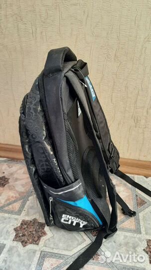 Школьный рюкзак для мальчика новый