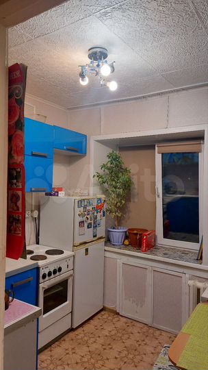 2-к. квартира, 42 м², 4/4 эт.