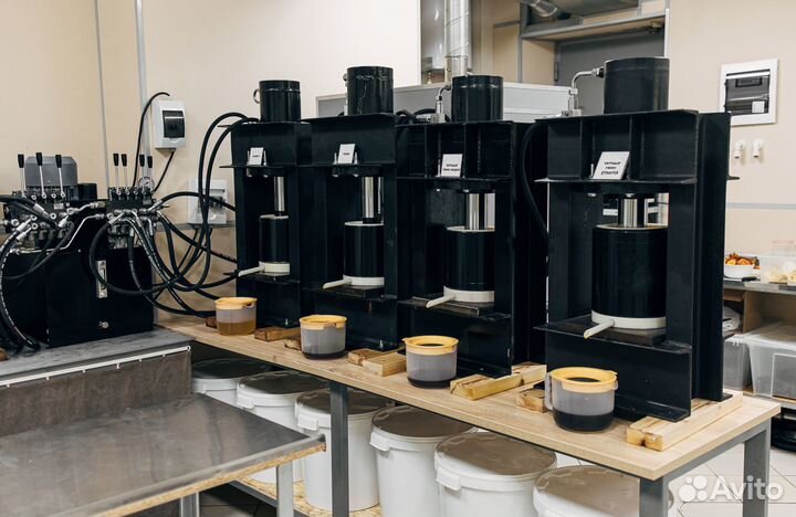 Подсолнечное масло сыродавленное