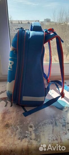 Школьный рюкзак