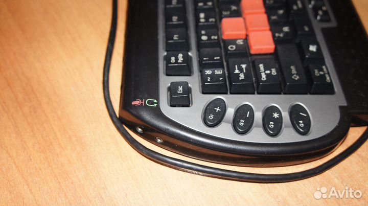 Игровая клавиатура A4tech G800MU