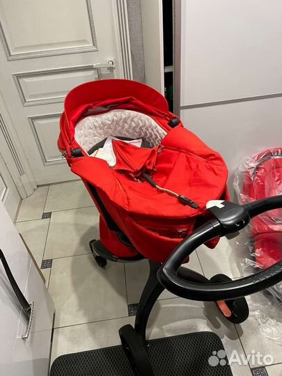 Коляска Stokke