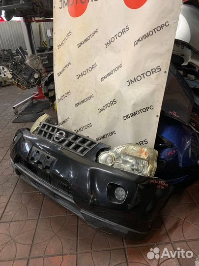 Передняя часть Ниссан Икстрейл T31 галоген