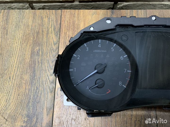 Nissan X-Trail T32 Панель приборов 2.5л QR250DE