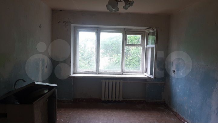 Комната 13 м² в 4-к., 3/5 эт.