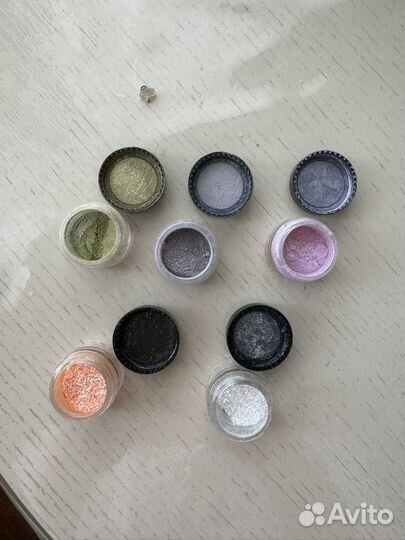 Тени tammy tanuka