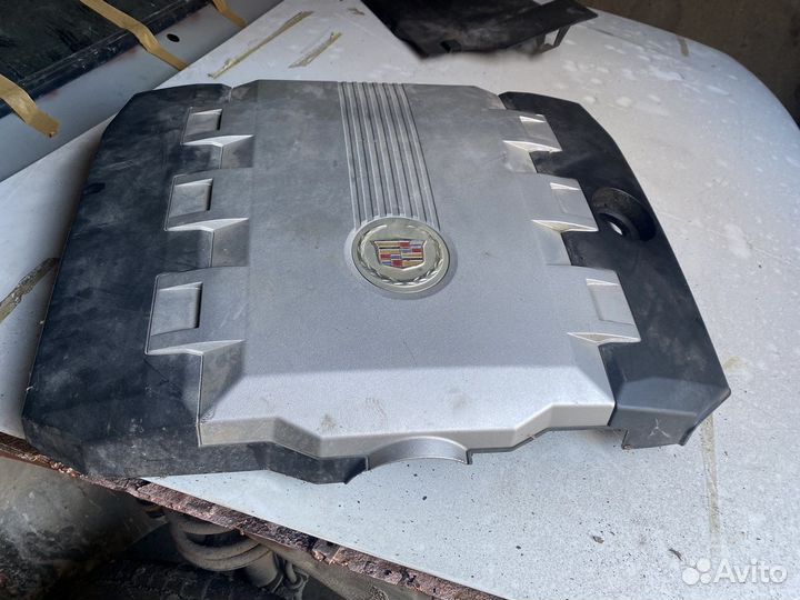 Накладка на двигатель cadillac cts 2