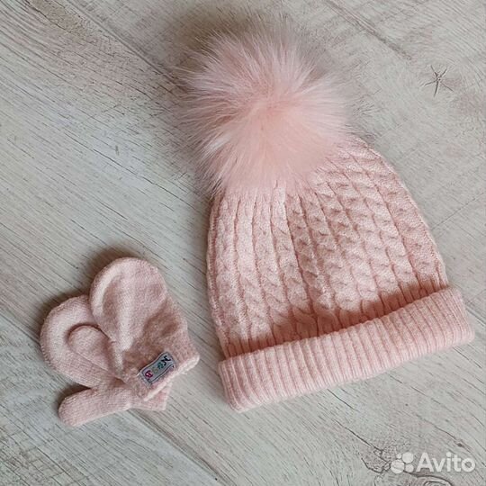 Комплект шапка и варежки