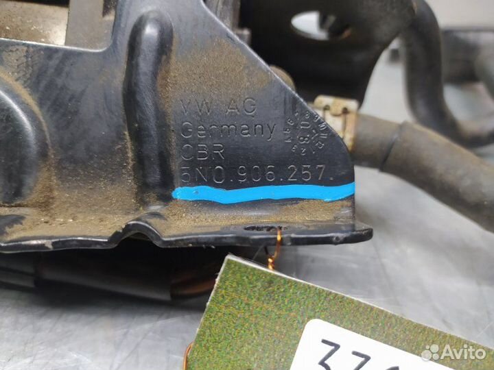 Насос топливный электрический Volkswagen Passat