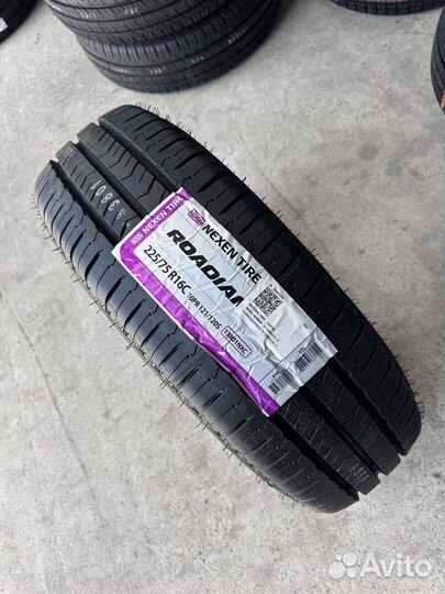 Nexen Roadian CT8 225/75 R16C 121S